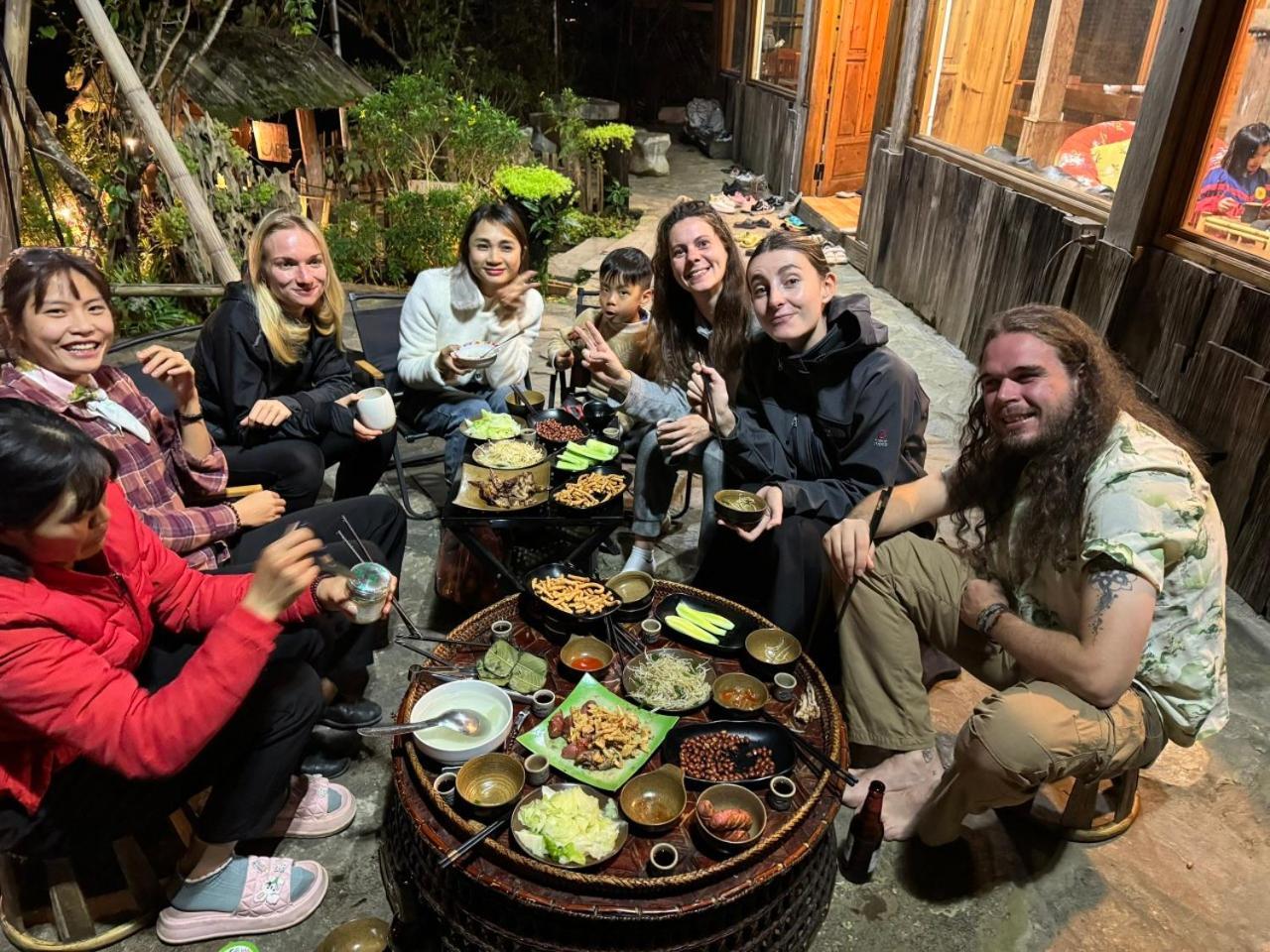 Tavan Dragon House Lao Cai Esterno foto